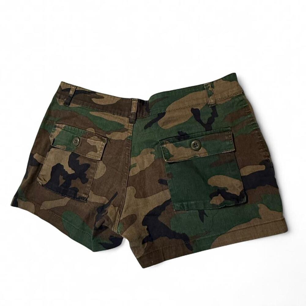 Rothco Camo Micro Mini Shorts Size M Y2K Low Rise Destiny’s Child Core Army